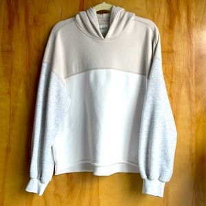 Abercrombie cropped hooded sweatshirt